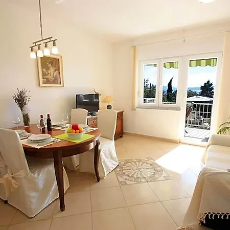 Ljiljanka 3 3*